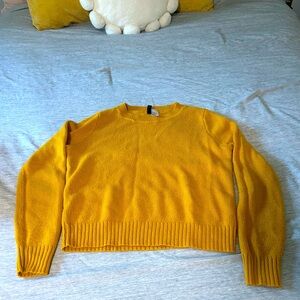 Divided by H&M yellow sweater XS